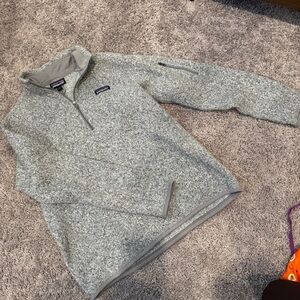 Patagonia Women’s Gray Fleece 1/4 Zip Pullover Large